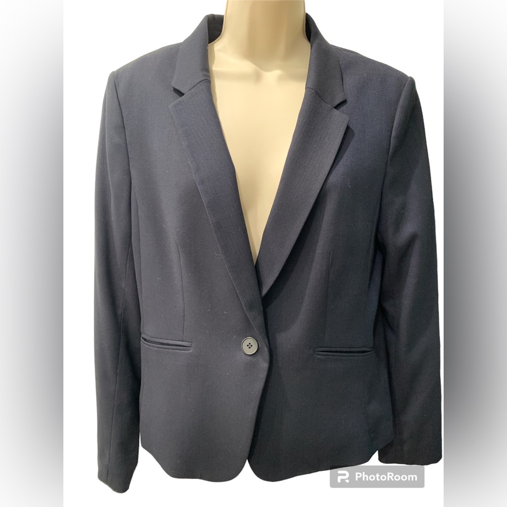 Sale!! Get it Now! H&M Blazer!